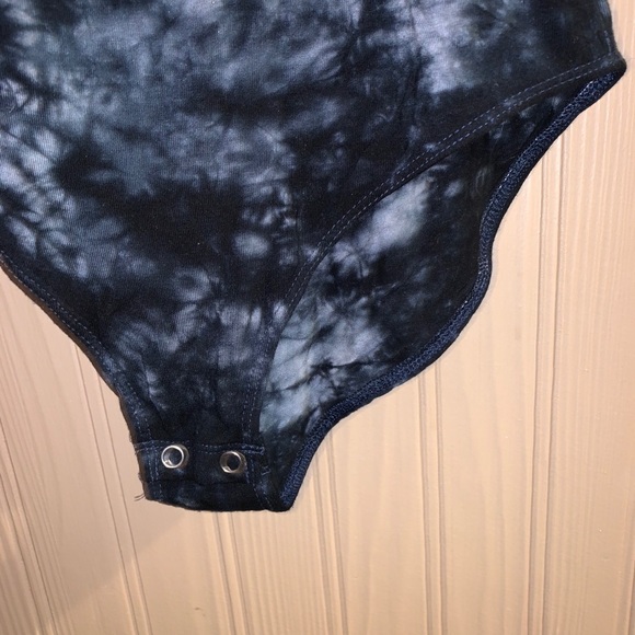 American Eagle Tie Dye Off the Shoulder Body Suit - Picture 3 of 6